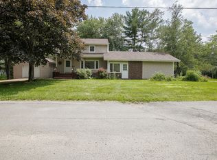 10 Charles St, Orono, ME 04473