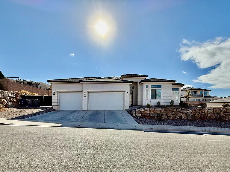 1476 Black Brush Dr — Photo 2