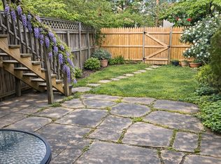 718 5th St SE APT A, Washington, DC 20003