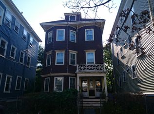 114 Franklin St, Brookline, MA 02445