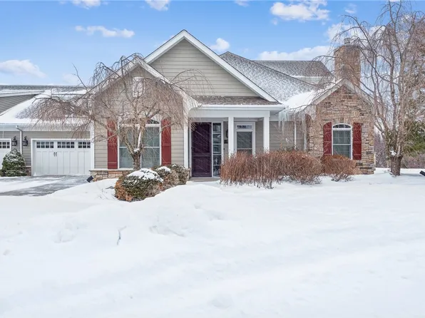 2009-4 Deacon Dr, Latrobe, PA 15650