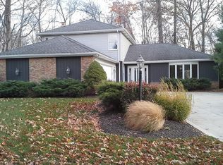 17001 Forest Oval, Middleburg Heights, OH 44130