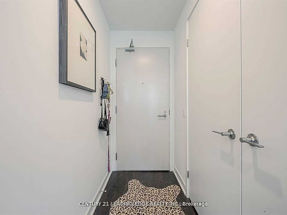 4th image of 115 Blue Jays Way #3812