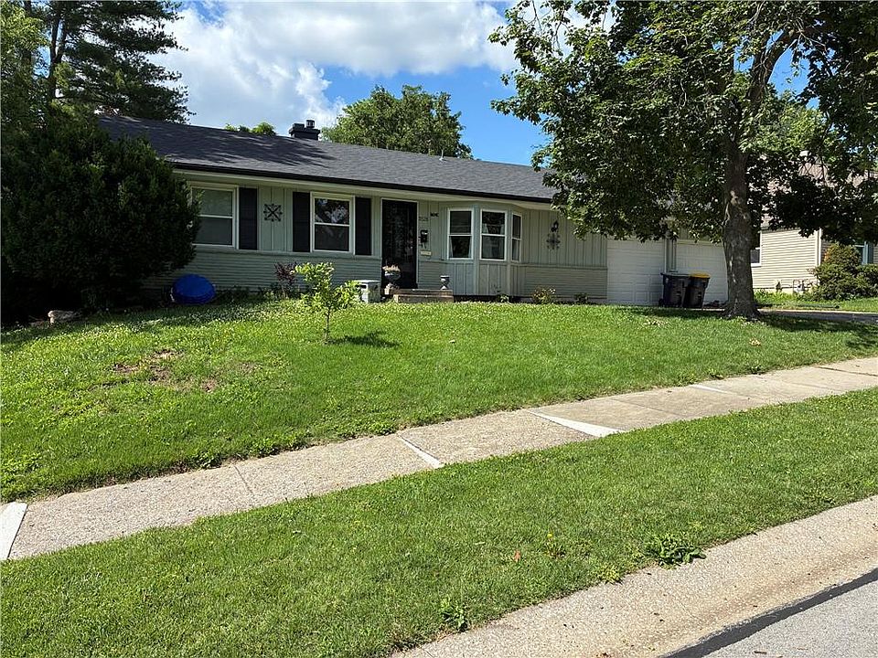 1st image of 3528 NE 49th St