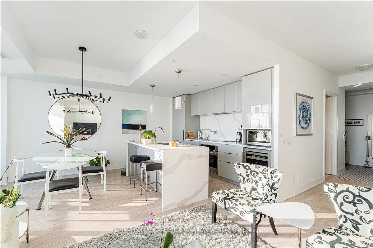2 bed, $4,200 — Photo 1
