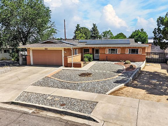 2nd image of 8701 Bellehaven Pl NE