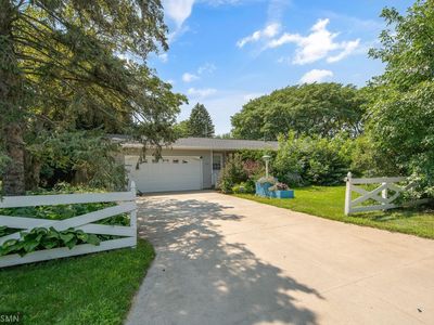 2102 Jade Ln, Eagan, MN, 55122