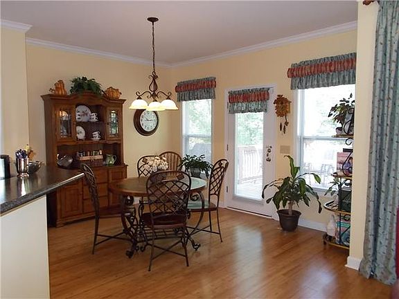 5th image of 112 Kearney Ct