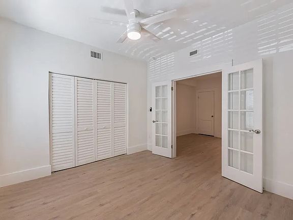 3rd image of 224 S Melville Ave APT 3