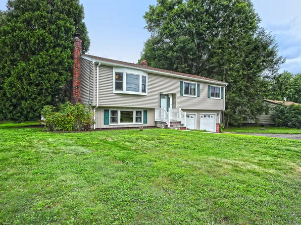 8 Dogwood Drive, Seymour, CT 06483