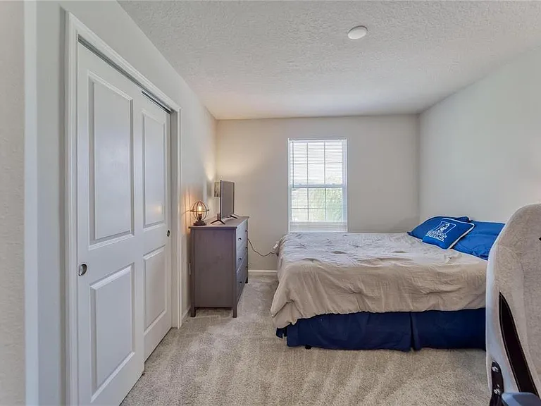 11540 Rolling Green Dr — Photo 30
