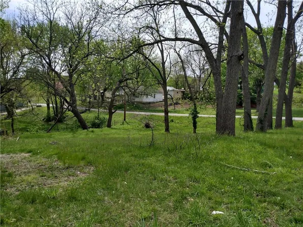 608 Hardin St, Saint Joseph, MO 64505