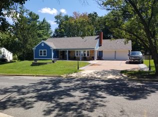 12209 Shadetree Ln, Laurel, MD 20708