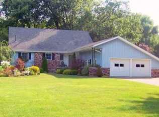 7011 Cindy Ln, Girard, PA 16417