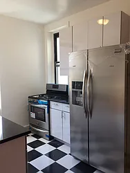 Rented by Warren T Real Estate Corp.