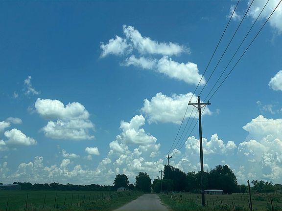 4th image of 475 County Road 1174