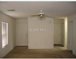 5th image of 11636 Kings Arms Ln