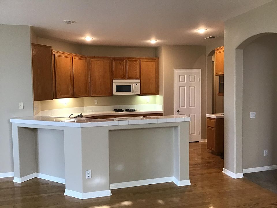 1st image of 24089 Safiro Ct