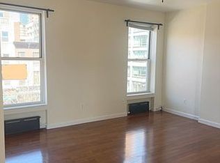 587 Vanderbilt Ave #2, Brooklyn, NY 11238