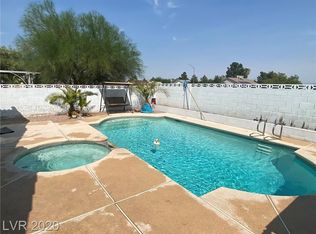 421 Warmside Dr, Las Vegas, NV 89145