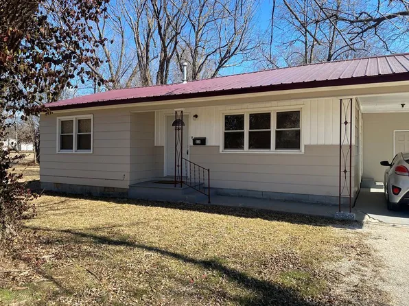 644 & 648 Merchant St, Oswego, KS 67356