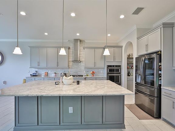 4th image of 28510 Marsciano Ln
