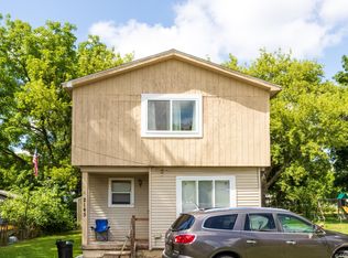 2145 E McLean Ave APT B, Burton, MI 48529