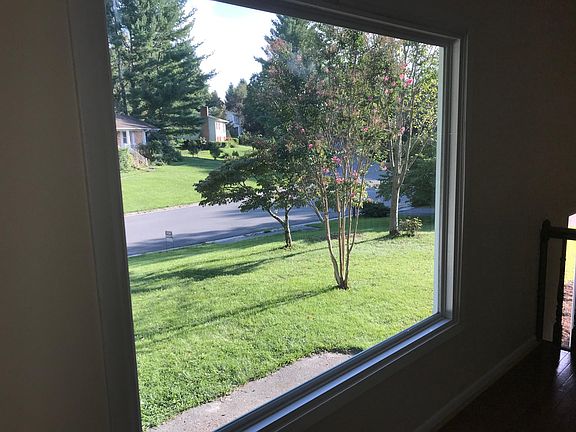 Living room picture window