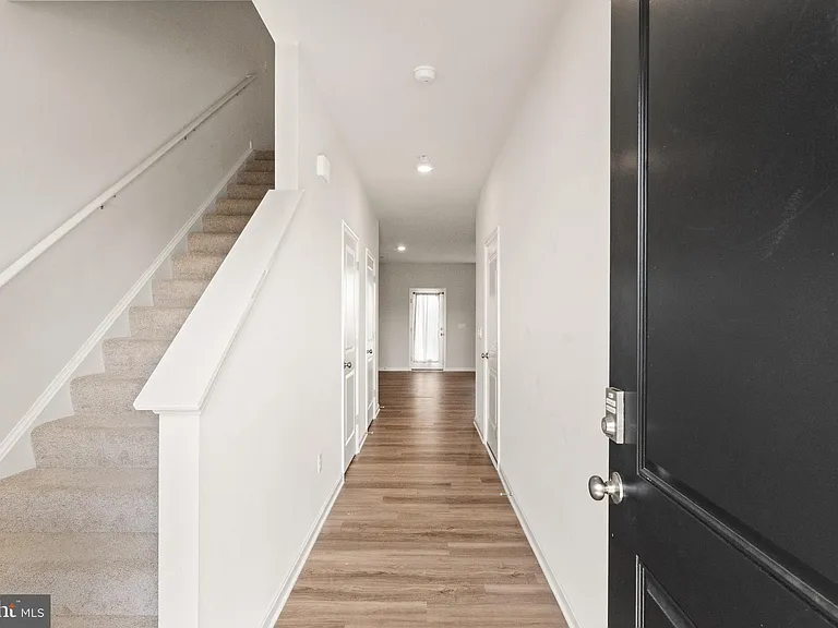 138 Willett Hollow St — Photo 9