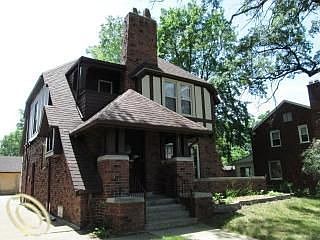 3rd image of 2817 Woodstock Dr