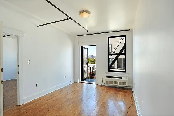 Rented by Citi Habitats | media 48