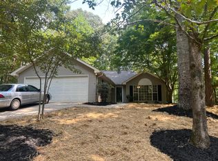 3956 Pine Shore Cir, Gainesville, GA 30501