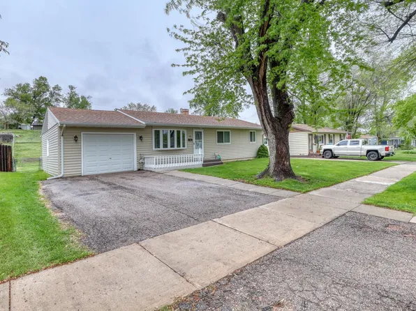 126 E Fairmont Blvd, Rapid City, SD 57701