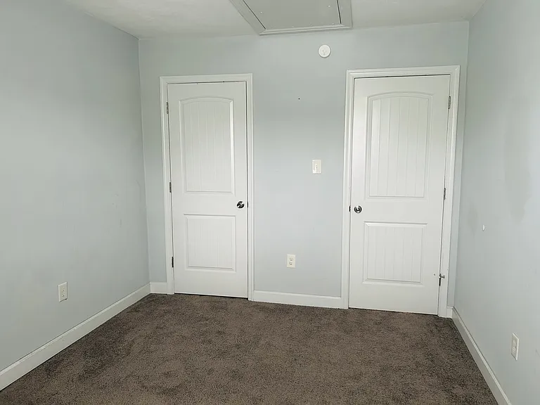 1823 Volvo Pkwy — Photo 19