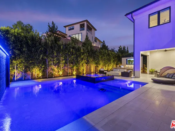 20211 W Liverpool Way, Porter Ranch, CA 91326