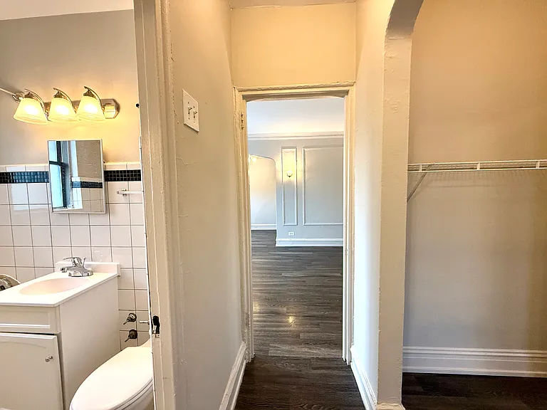 1033 W Loyola Ave #1008 — Photo 15