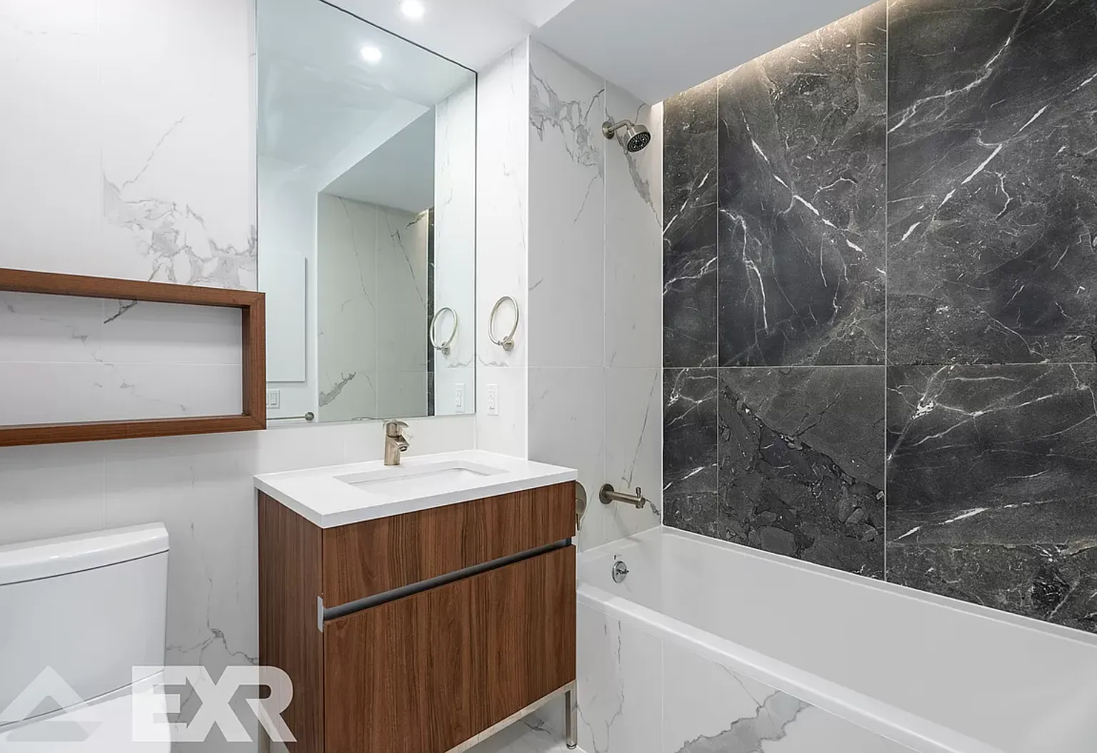228 East 135th Street — Photo 3