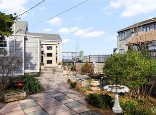137 Buena Vista Dr, North Kingstown, RI 02852