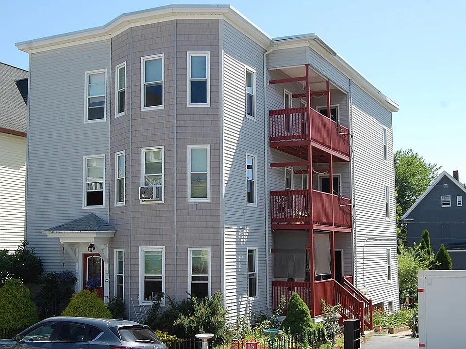 1st image of 201 Cartier St Unit 2