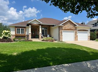 304 E 127th Pl, Crown Pt, IN 46307