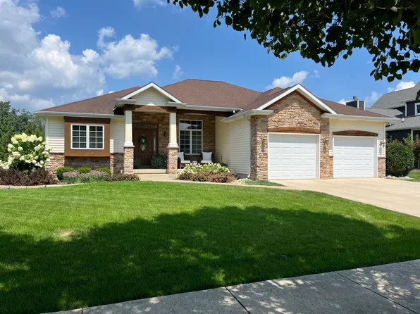 304 E 127th Pl, Crown Pt, IN 46307