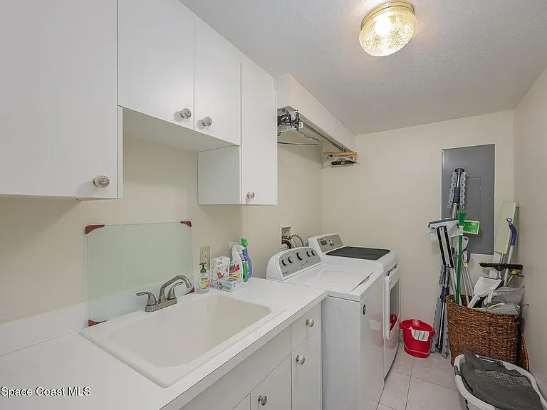 7 Indian River Ave #1003 — Photo 16