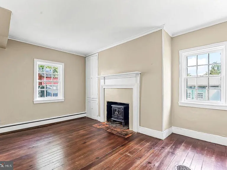 990 Chesterville Rd — Photo 3