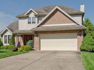 332 Fieldbrook Dr, Washington, PA 15301