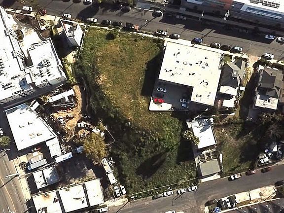 3rd image of 1518 W Colton St