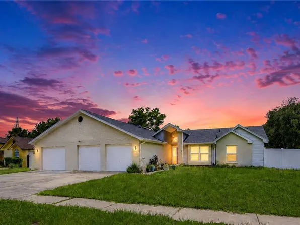 1108 Dockside Dr, Lutz, FL 33559