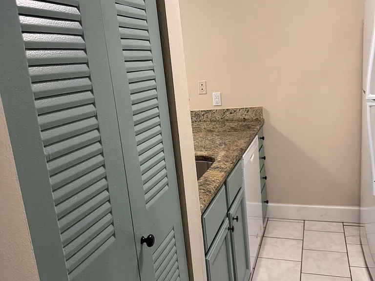 13134 Feather Sound Dr #401 — Photo 3