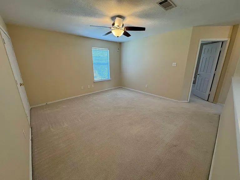 217 Tepee Dr — Photo 29