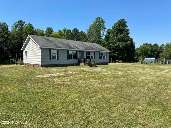 16 Ruby Lane, Corapeake, NC 27926