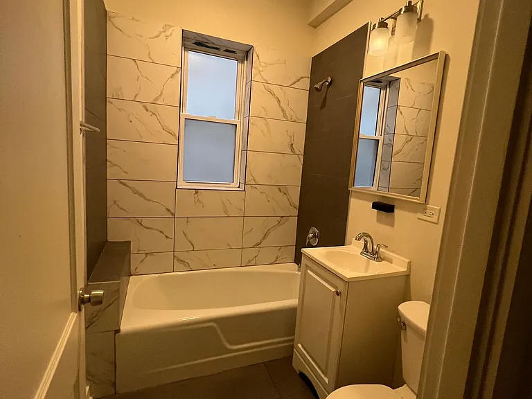 2549 W 62nd St #1 — Photo 3